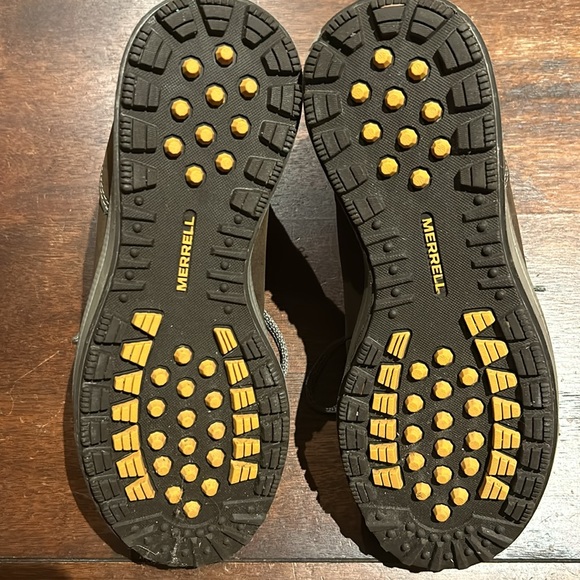 Men’s Merrell Mid Performance Boot - Picture 3 of 7